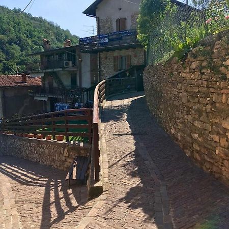 casa vacanza serena Palazzago Exterior foto