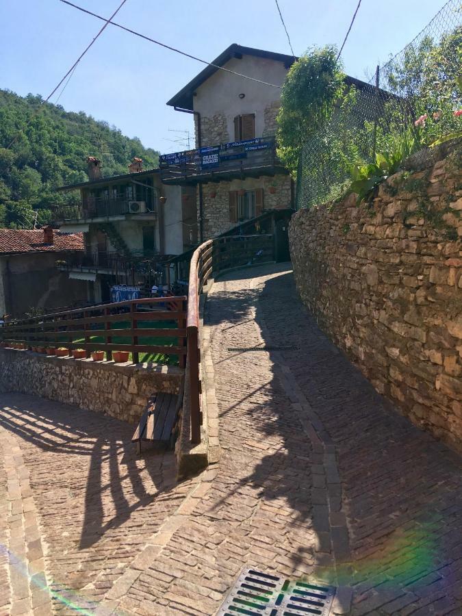 casa vacanza serena Palazzago Exterior foto